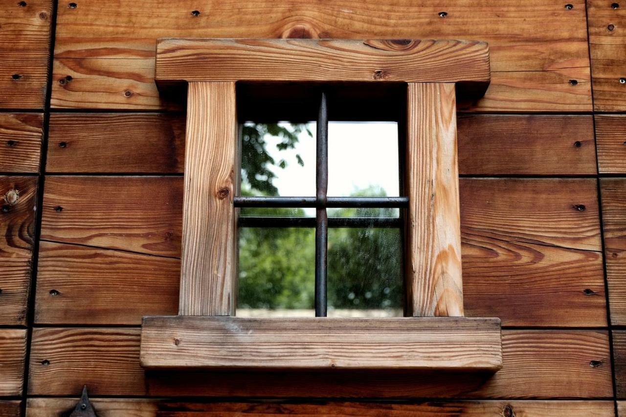 Forte Di Machaby Albergue Arnad Exterior foto